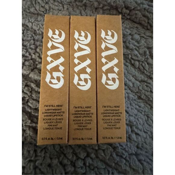 GXVE I'm Still Here Lightweight Longear Matte Liquid Lipstick Space Buns - Picture 1 of 2